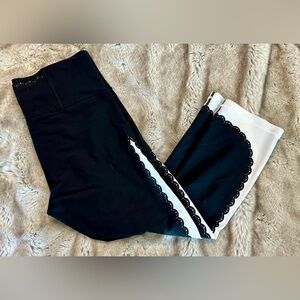 Athleta size medium capri length leggings​​​